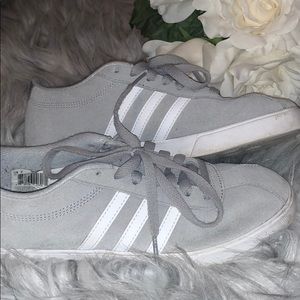 Adidas neo gray sneakers